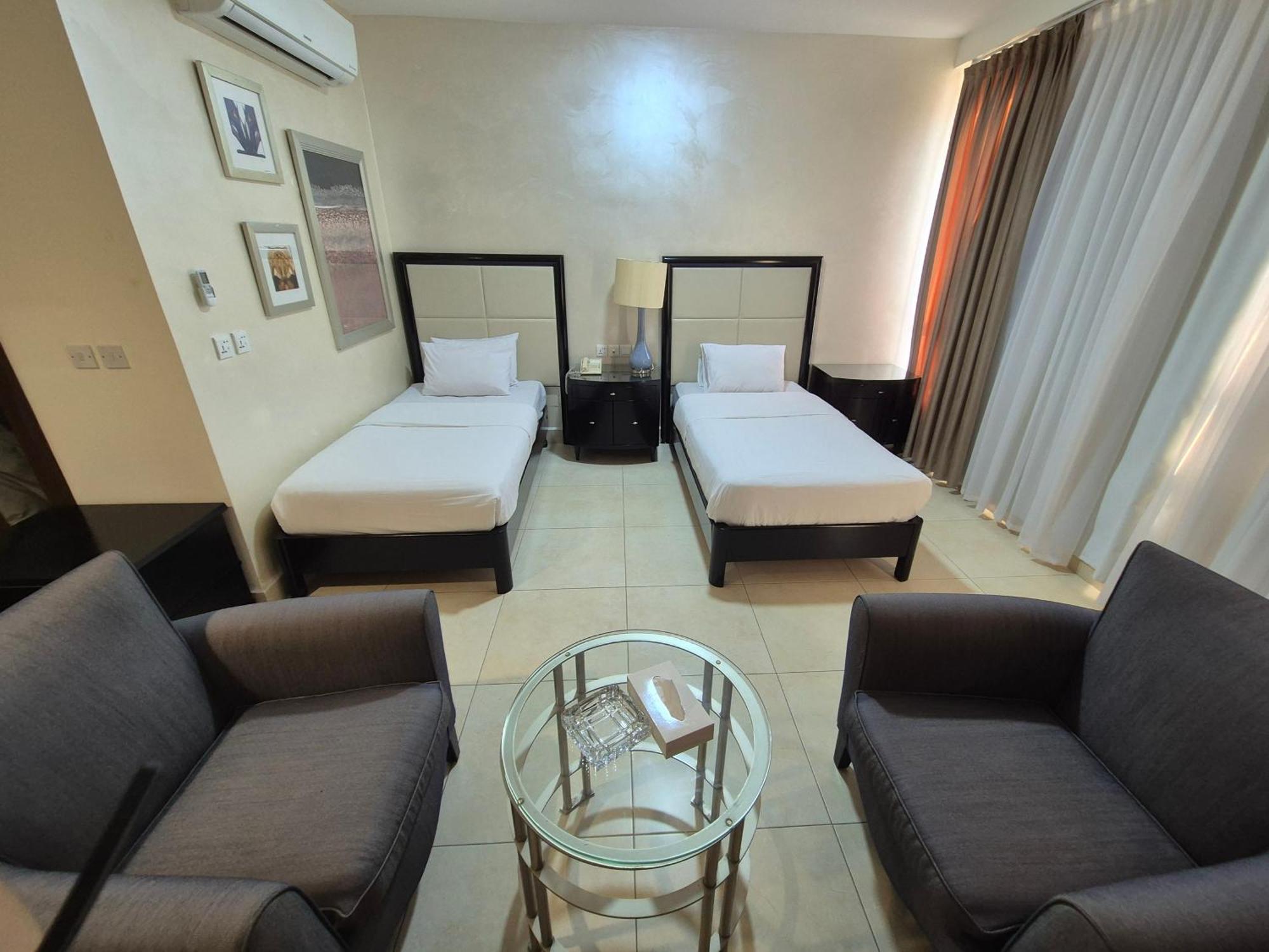 Le Vendome Hotel Amman Eksteriør billede