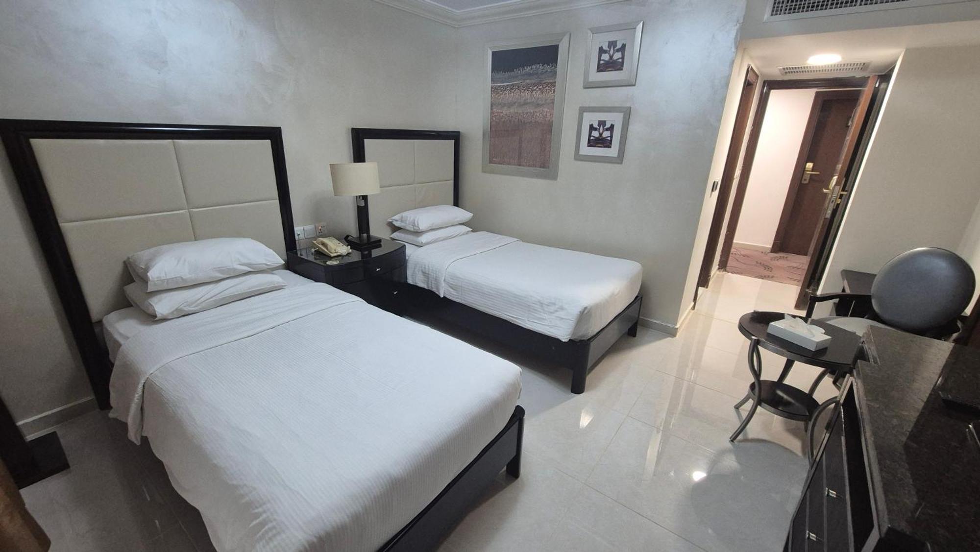 Le Vendome Hotel Amman Eksteriør billede