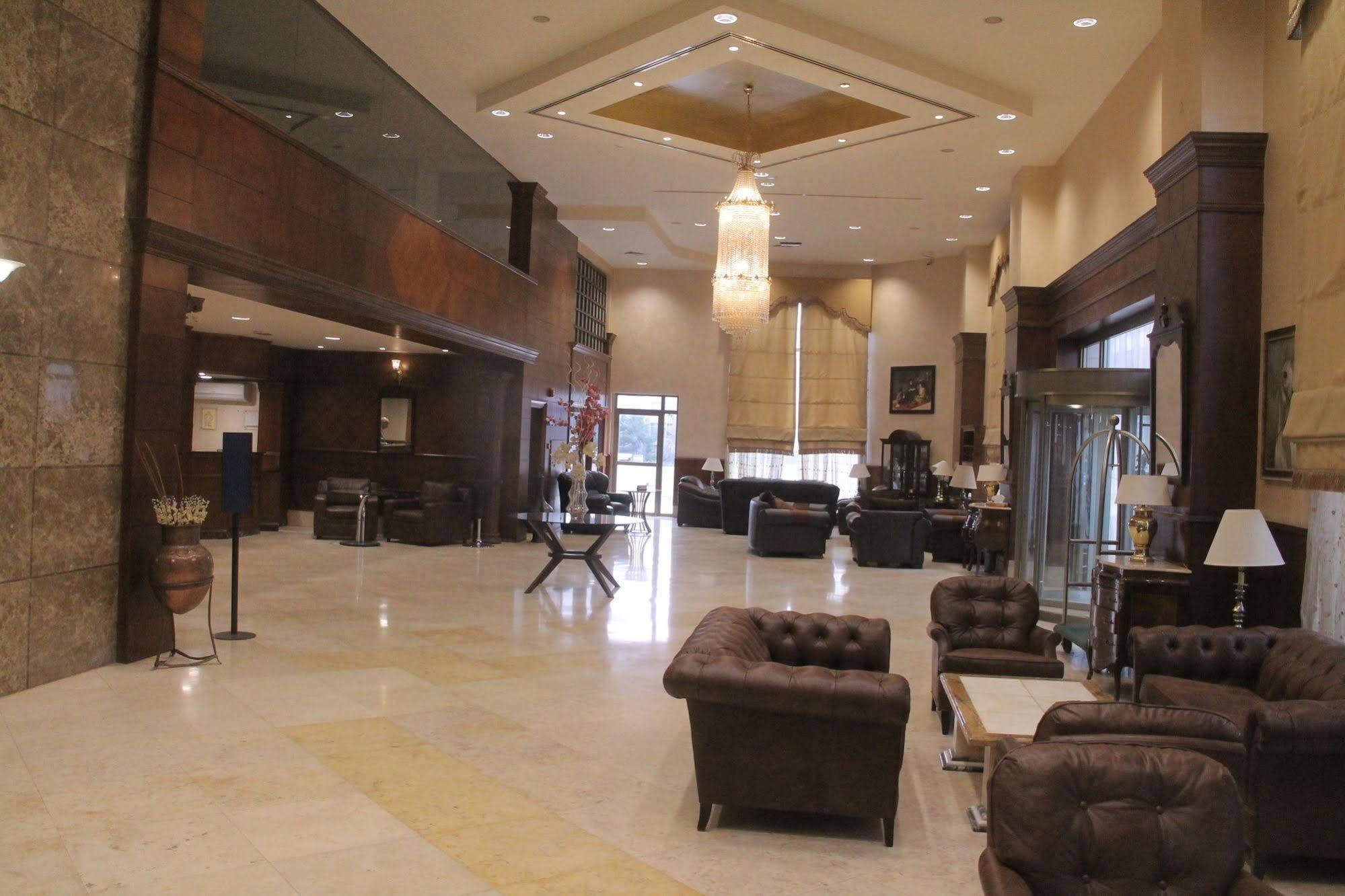 Le Vendome Hotel Amman Eksteriør billede