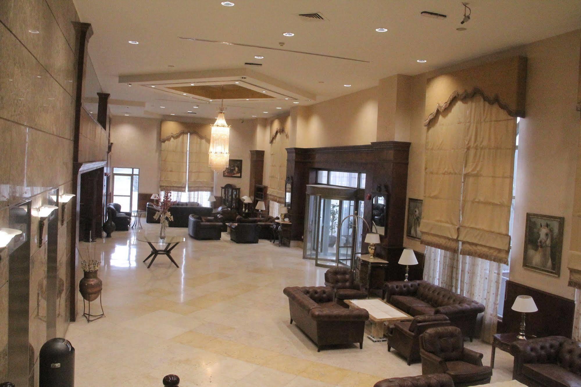 Le Vendome Hotel Amman Eksteriør billede